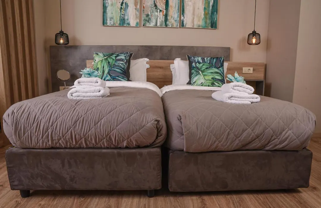 Wisdom Residence Luxury Apartments At Plaka-1