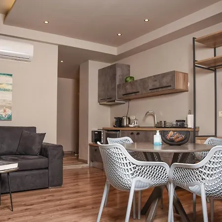 Wisdom Residence Luxury Apartments At Plaka-2